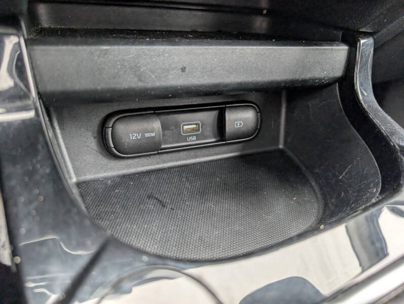 2022 Kia Seltos Nightfall