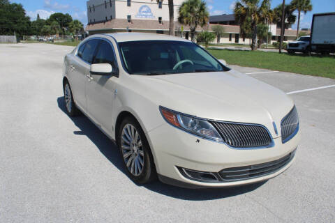 2014 Lincoln MKS