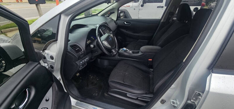 2014 Nissan LEAF S