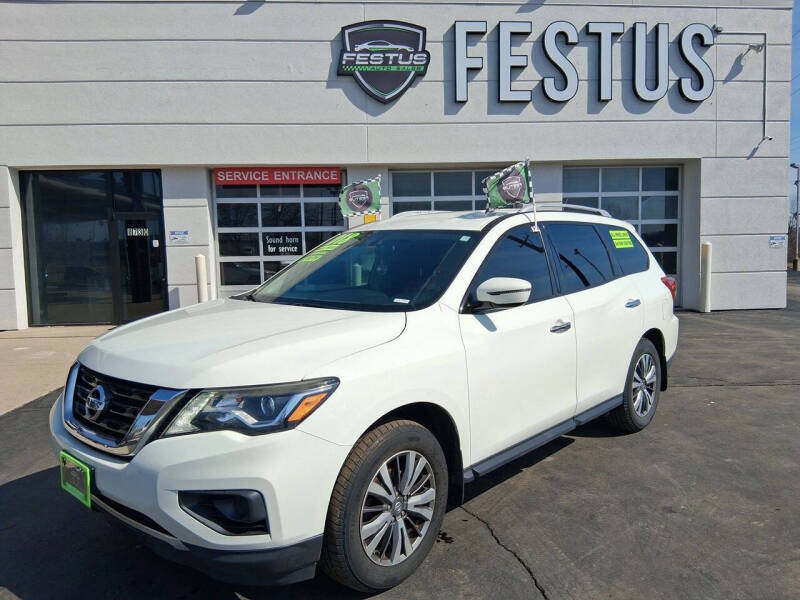 2018 Nissan Pathfinder S