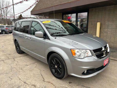 2019 Dodge Grand Caravan for sale at West College Auto Sales in Menasha WI