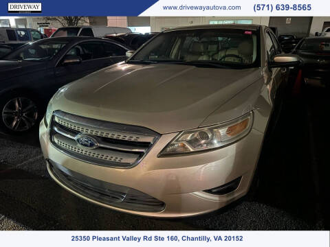 2010 Ford Taurus SEL
