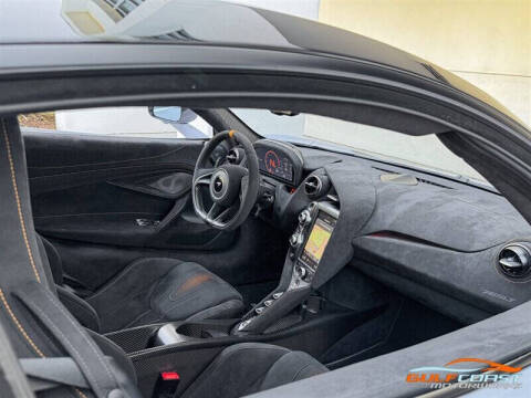 2021 McLaren 765LT