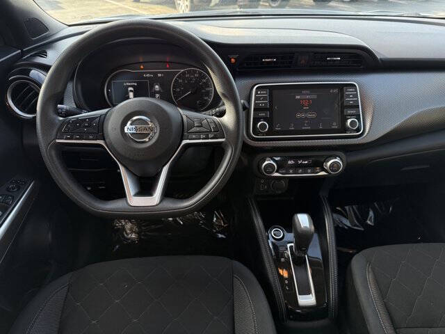 2020 Nissan Kicks SV