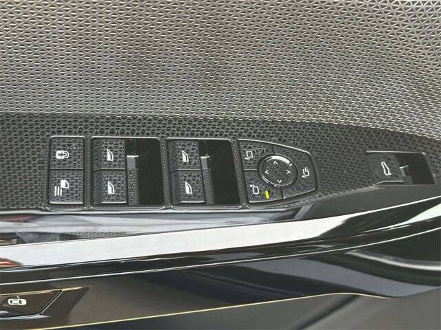 2025 BMW 7 Series 740i xDrive