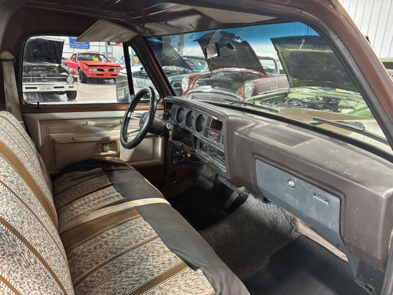 1984 Dodge Ram 21
