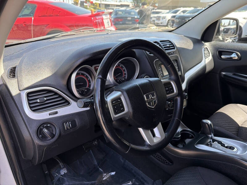2012 Dodge Journey SE