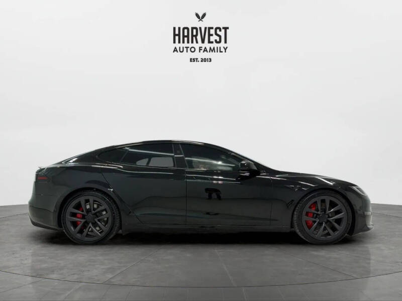 2023 Tesla Model S Plaid