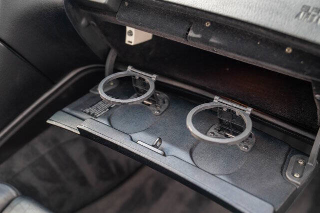 1994 BMW 850 CSi 40