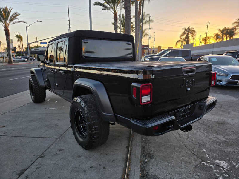 2020 Jeep Gladiator