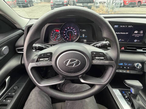 2023 Hyundai Elantra