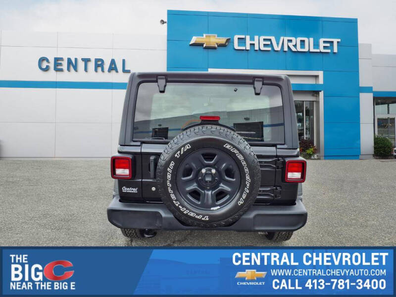 2022 Jeep Wrangler Sport