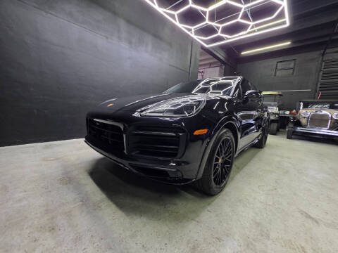 2021 Porsche Cayenne GTS