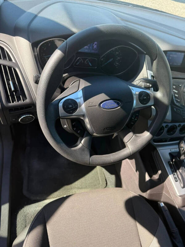 2013 Ford Focus SE