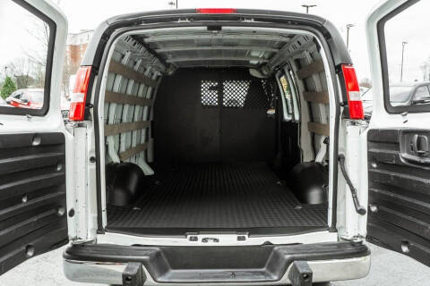 2023 GMC Savana 2500