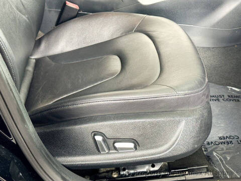 2014 Audi A4 2.0T quattro Premium Plus