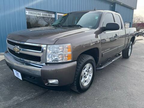 2007 Chevrolet Silverado 1500 for sale at GT Brothers Automotive in Eldon MO