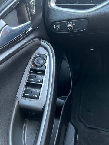 2022 Chevrolet Malibu LS