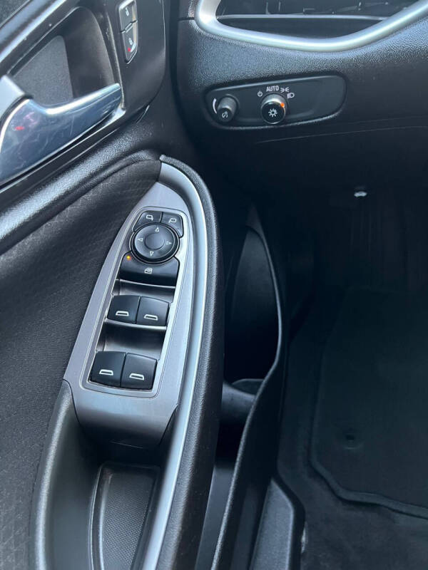 2022 Chevrolet Malibu LS