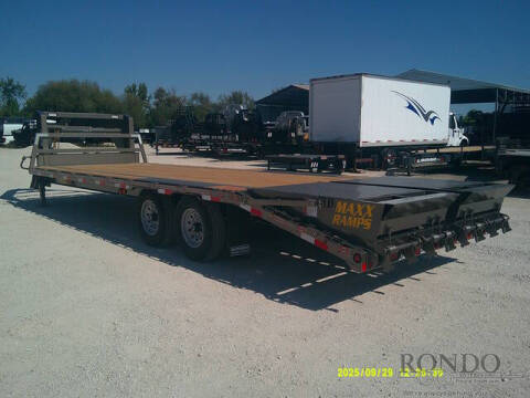 2026 Diamond T Gooseneck 10225SWF160