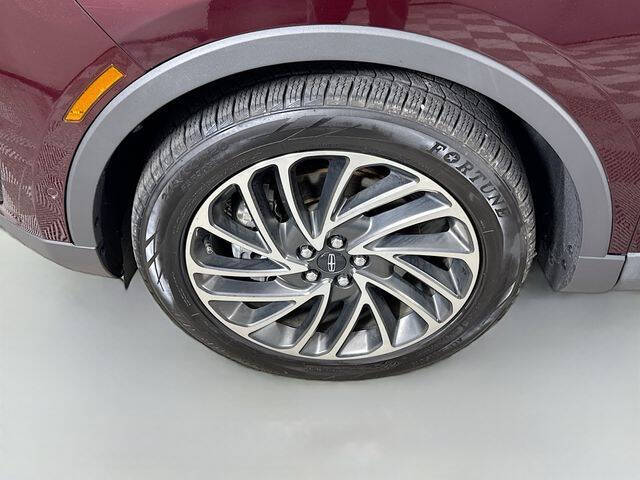 2020 Lincoln Nautilus Reserve