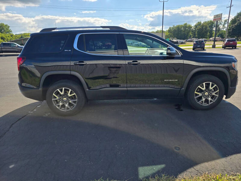2022 GMC Acadia SLE