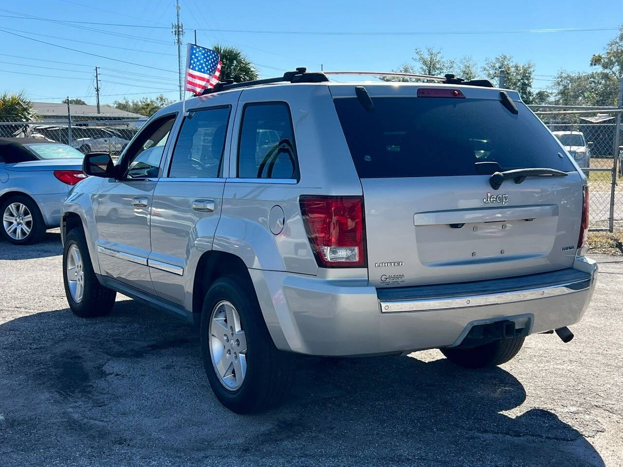 2007 Jeep Grand Cherokee for sale at JOHNS AUTO SALES LLC in Apopka, FL