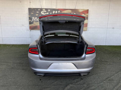 2015 Dodge Charger SE