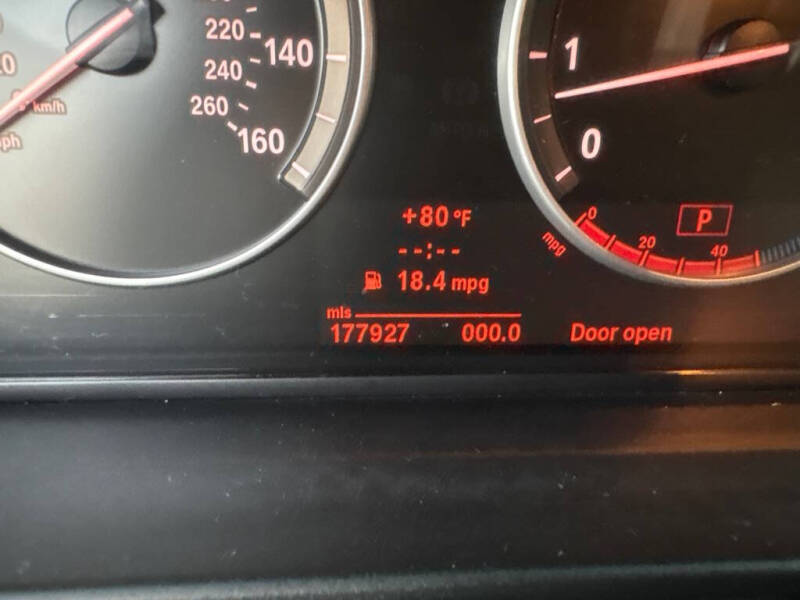 2011 BMW 5 Series 528i