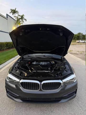 2017 BMW 5 Series 530i xDrive