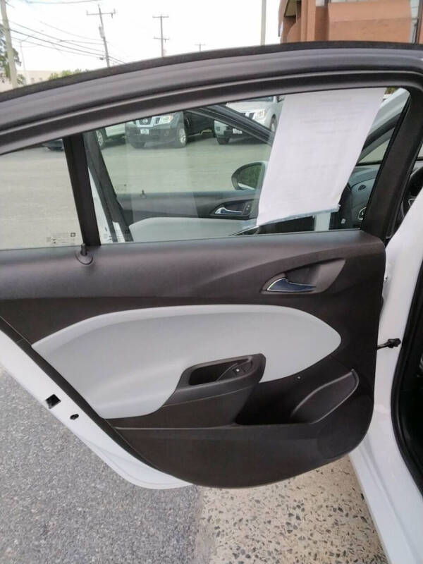 2019 Chevrolet Cruze LS