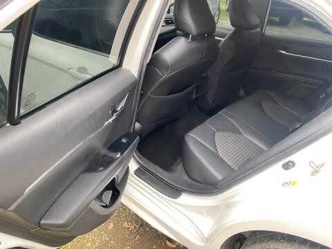 2019 Toyota Camry SE