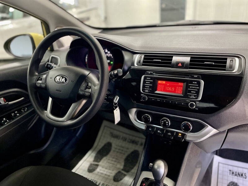2016 Kia Rio LX