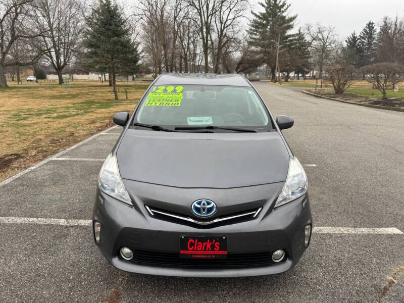 2012 Toyota Prius v Five