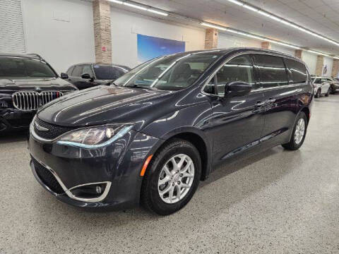 2020 Chrysler Pacifica Touring