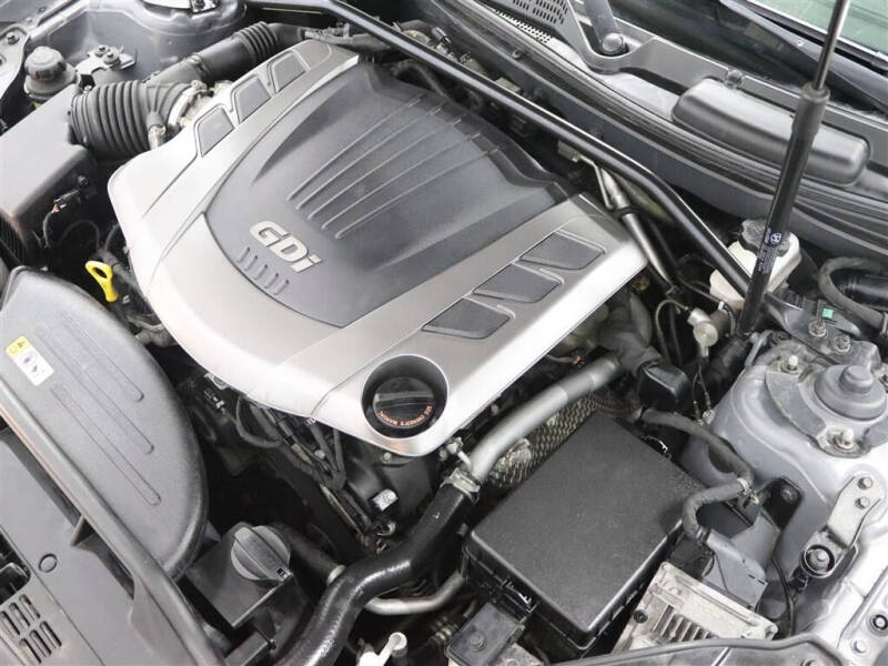 2016 Hyundai Genesis Coupe