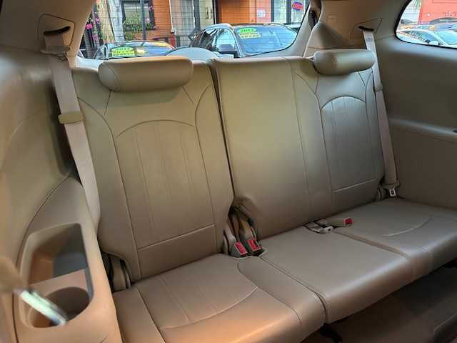 2011 Buick Enclave CXL-2