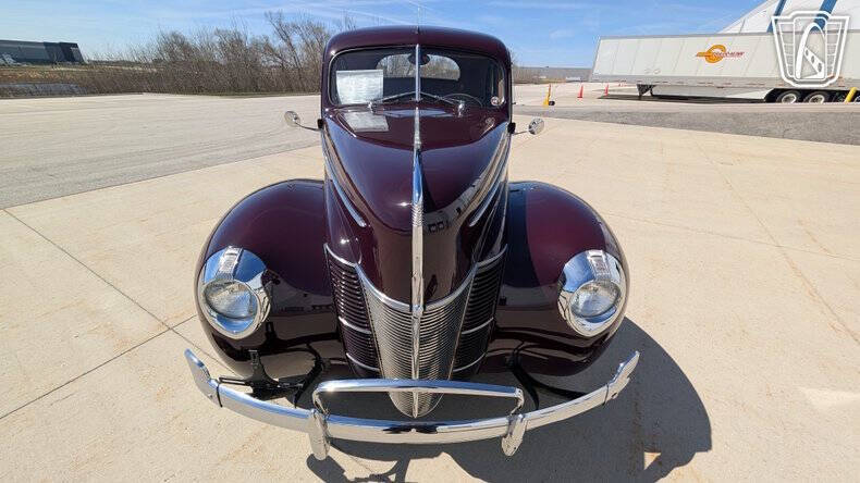 1940 Ford Deluxe