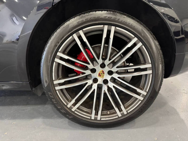 2017 Porsche Macan GTS