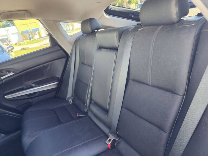 2013 Honda Crosstour EX-L V6 w/Navi