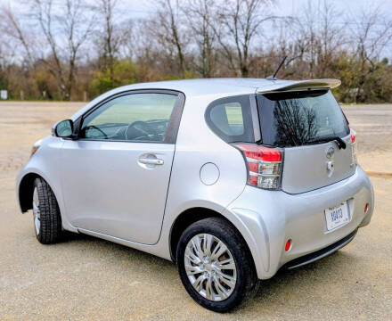 2013 Scion iQ