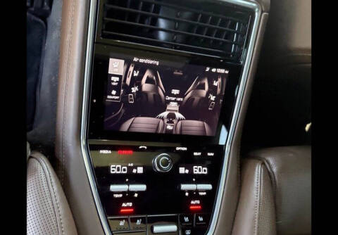 2017 Porsche Panamera