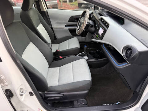 2012 Toyota Prius c One