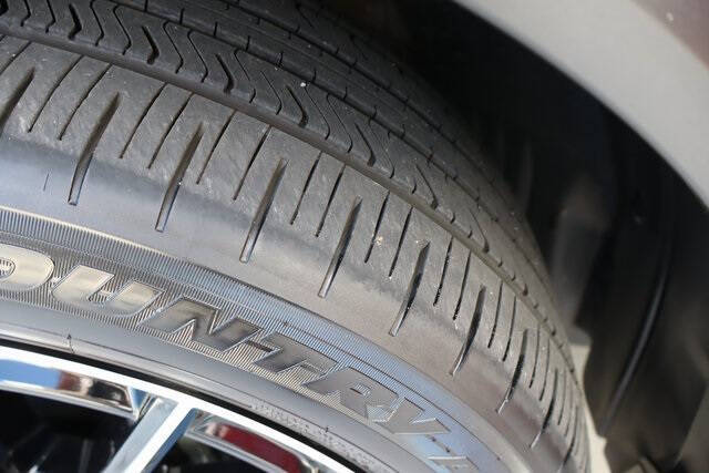 2025 Mazda CX-70 Plug-in Hybrid Premium