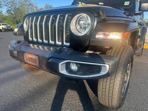2023 Jeep Gladiator Overland