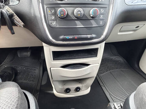 2013 Dodge Grand Caravan SE