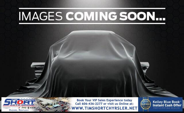 2022 GMC Yukon SLT's photo