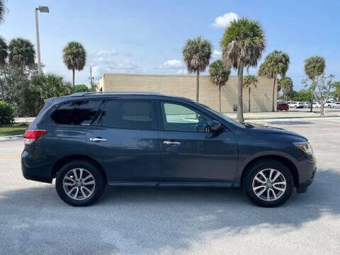 2013 Nissan Pathfinder SV
