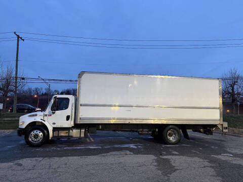 2019 Freightliner M2 106