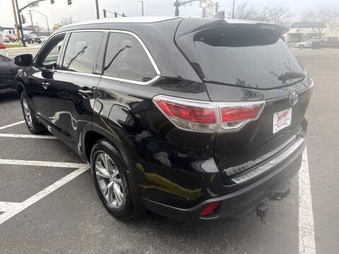 2015 Toyota Highlander XLE
